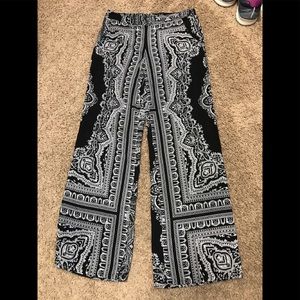 Black and white palazzo pants